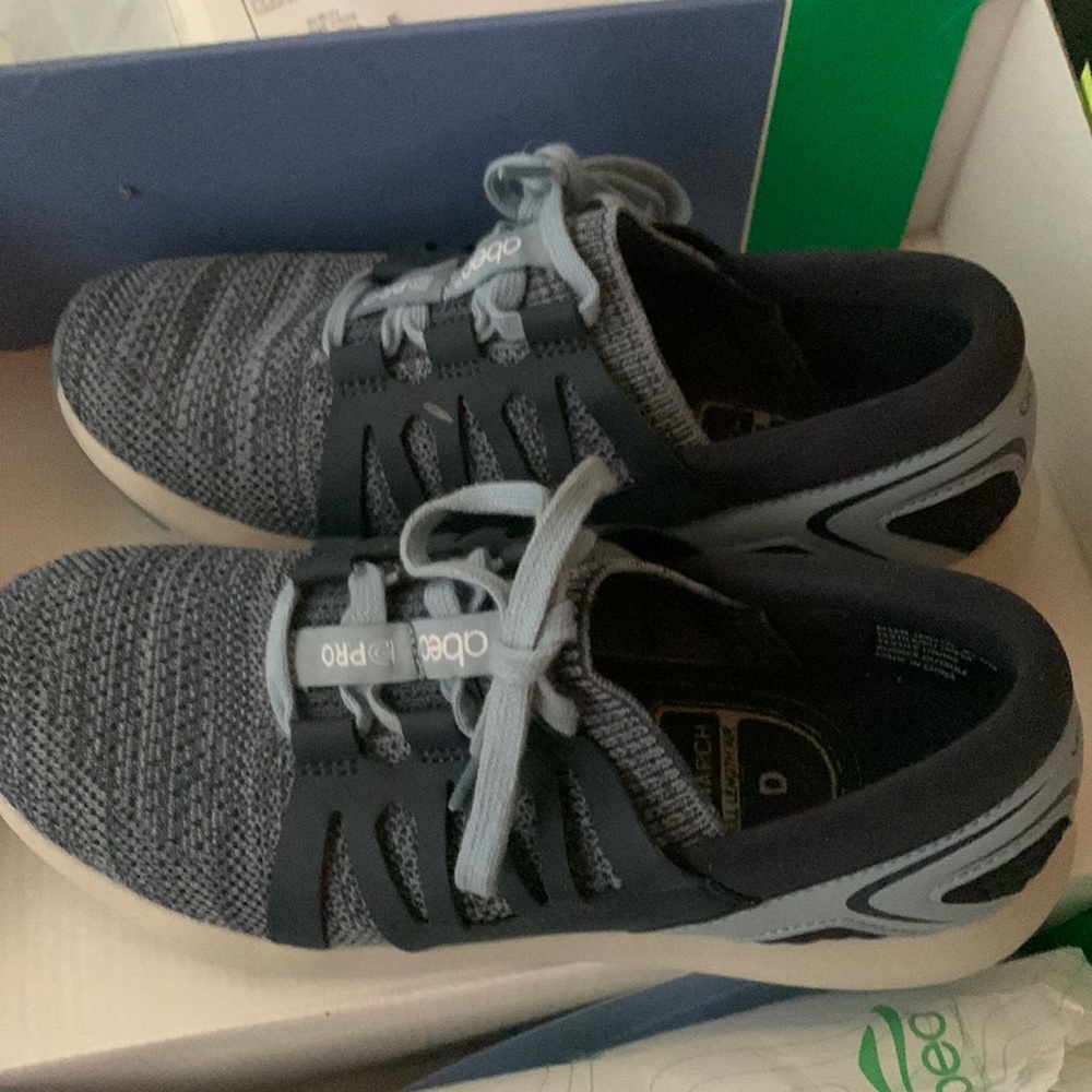 Abeo Pro system athletic shoes